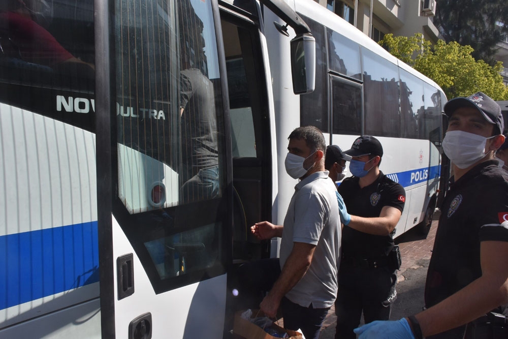 FETÖ’nün avukat yapılanmasında gözaltına alınan 36 şüpheli adliyede