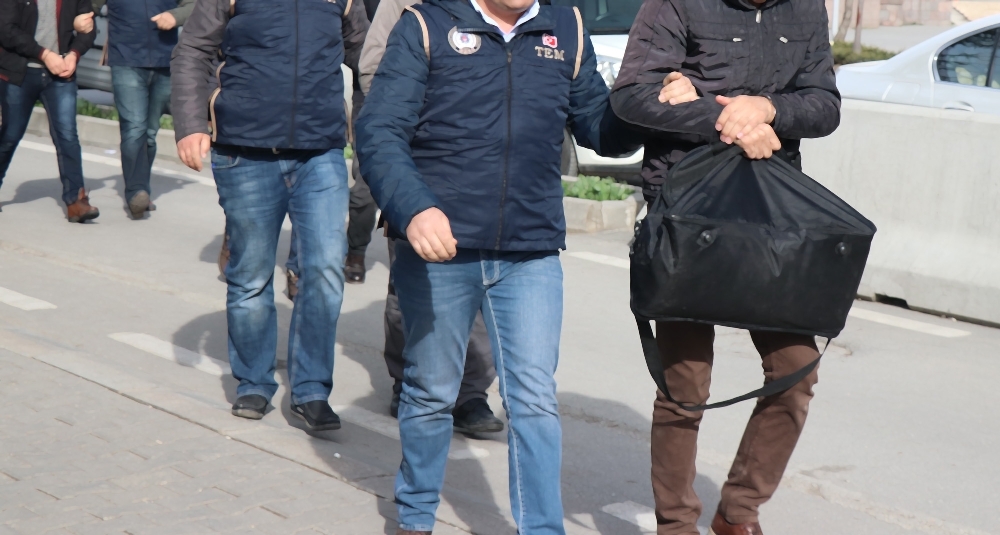 FETÖ’nün güncel üniversite yapılanmasına operasyon: 56 gözaltı