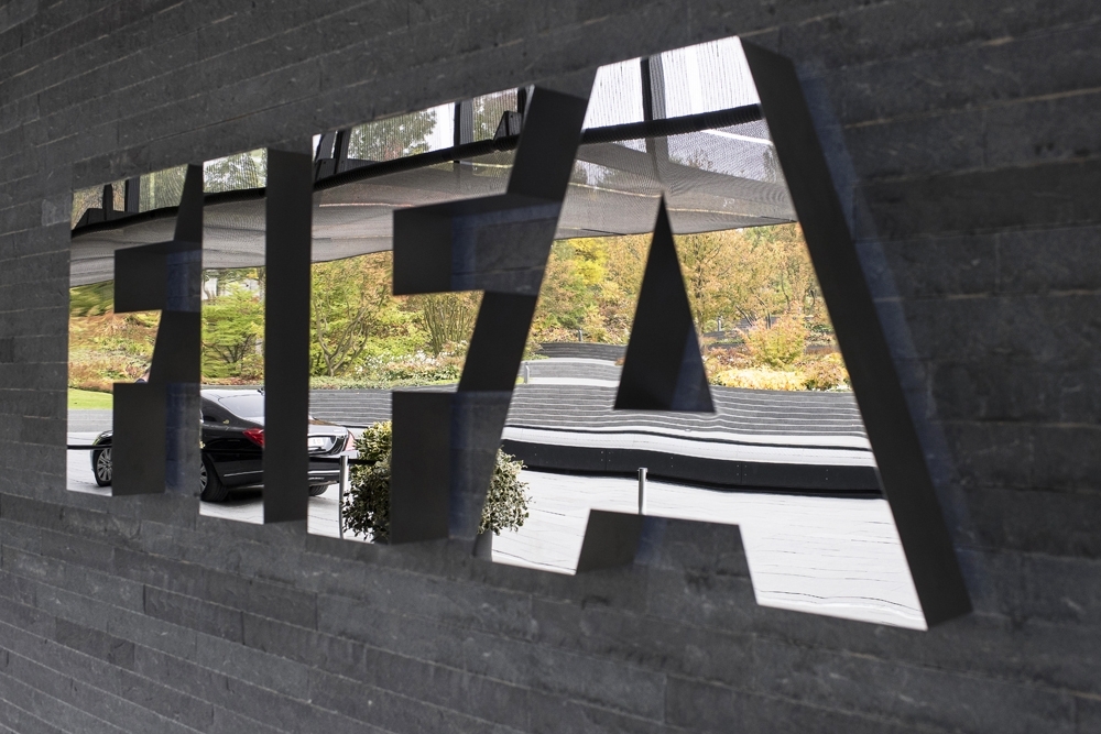 FIFA, 5 oyuncu değişiklik kararını uzattı
