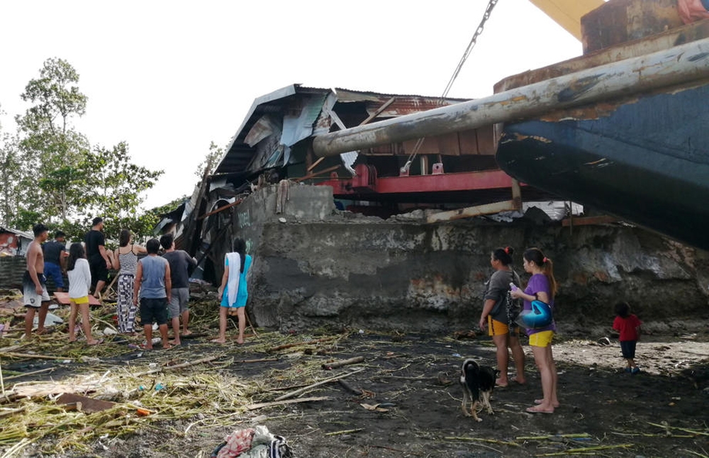 Filipinlerde Phanfone Tayfunu Bilançosu: 13 Ölü