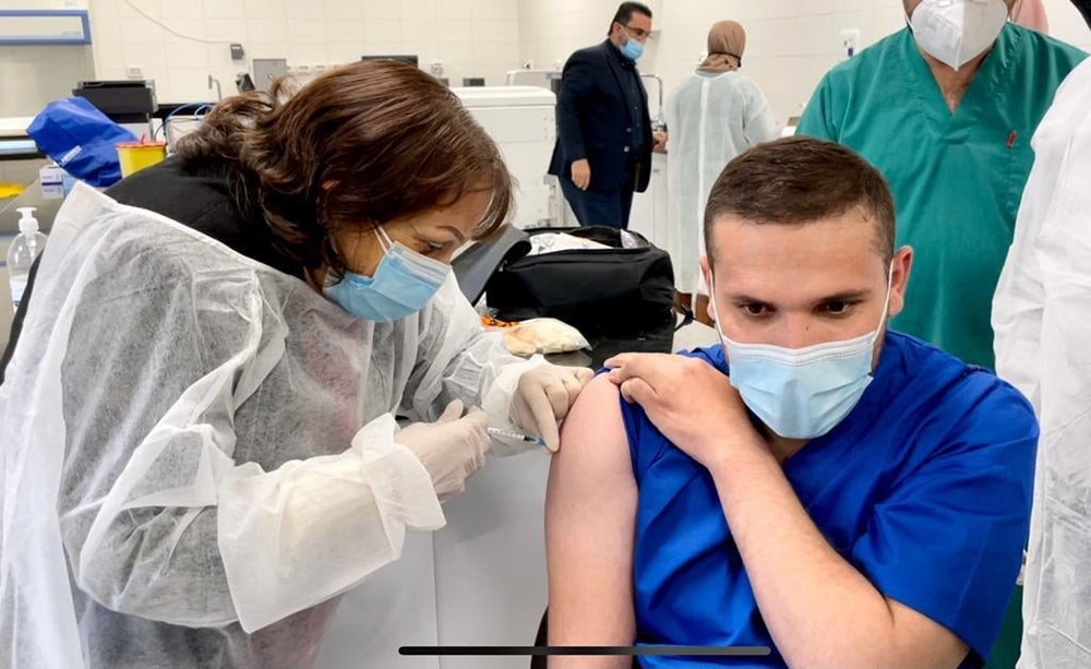 Filistin’de Covid-19’a karşı aşılamalar başladı