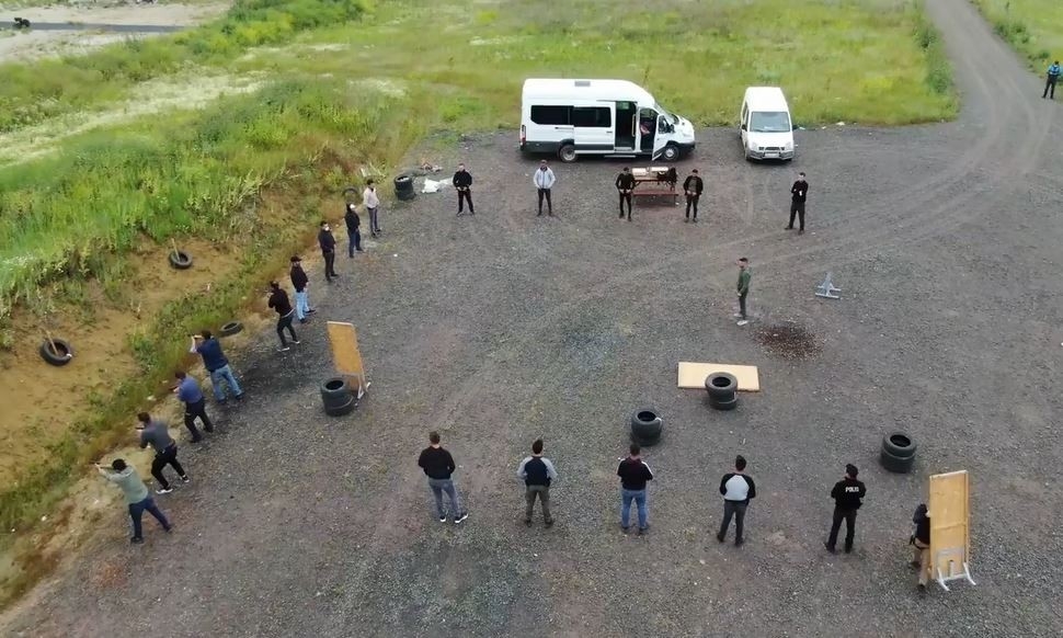 Film sahneleri değil profesyonel polis eğitimleri