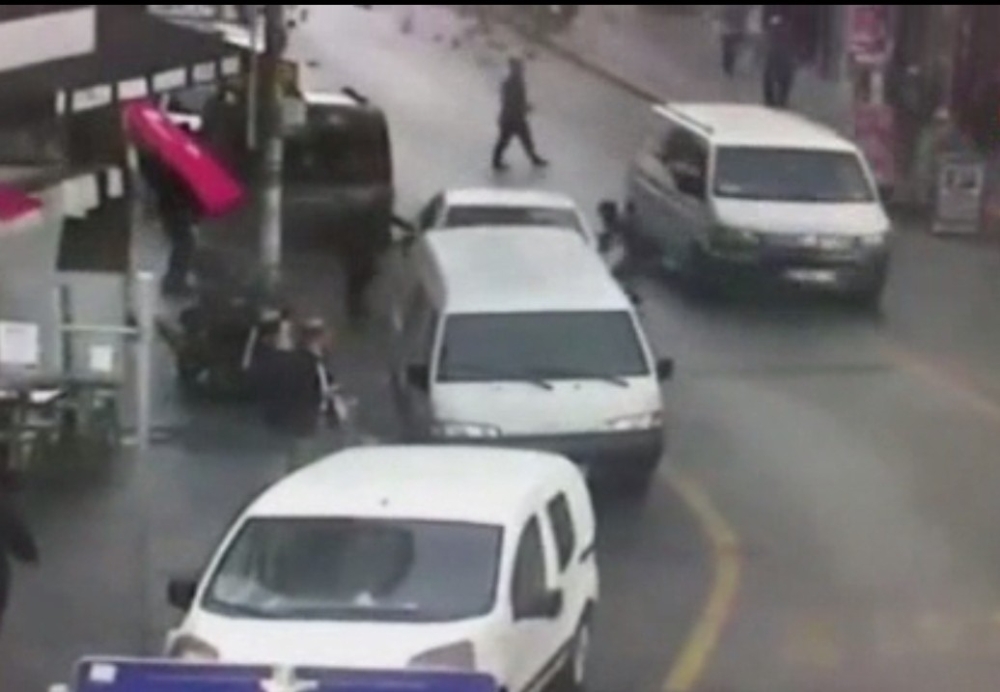 Film Sahnelerini Aratmayan Dolandırıcılık Olayı Kamerada