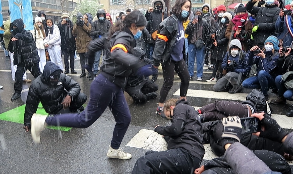Fransa’da “küresel güvenlik” yasası protestoları devam ediyor