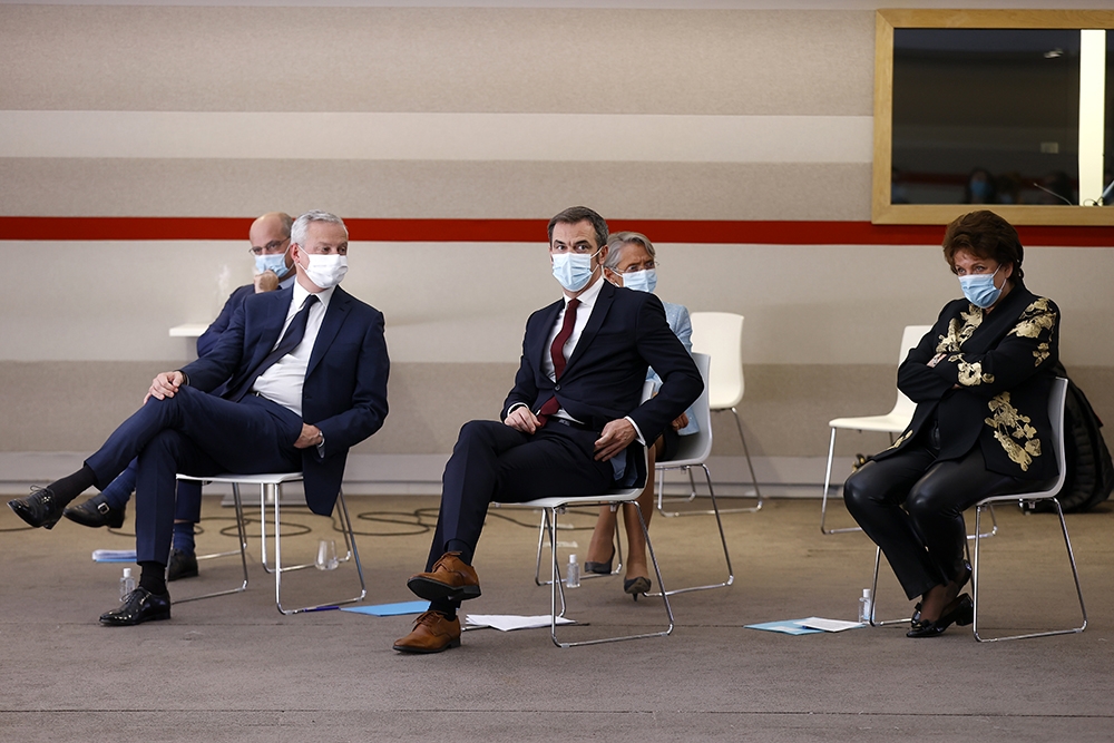 Fransa’da sokağa çıkma yasağının detayları açıklandı