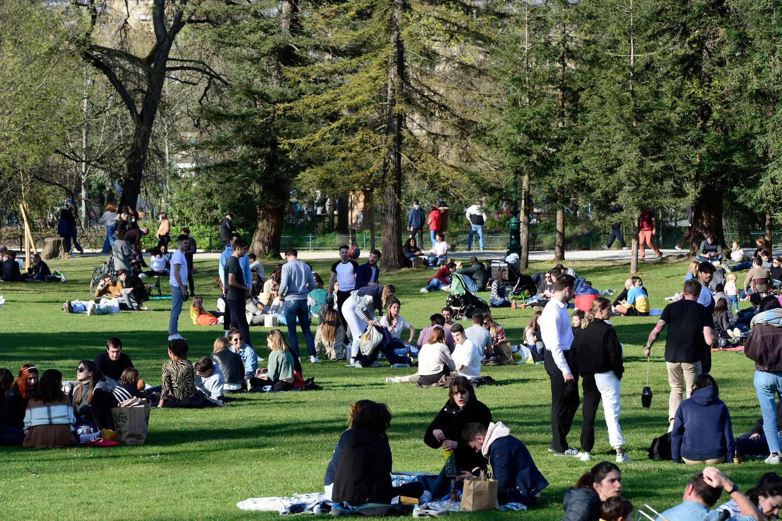 Fransa’da son 24 saatte 30 bin 702 yeni vaka