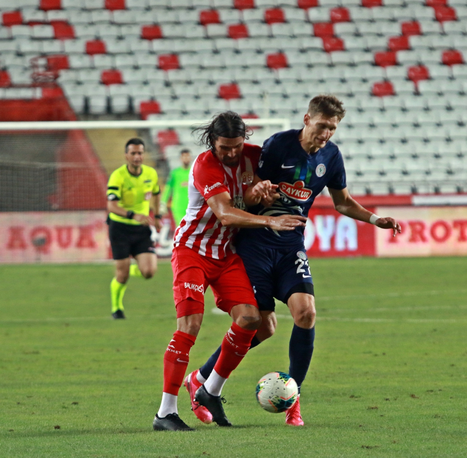 FT Antalyaspor ile Çaykur Rizespor 25. randevuda