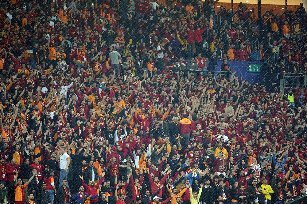 Galatasaray - Club Brugge Maçını 34 Bin 225 Seyirci İzledi
