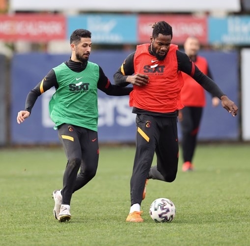 Galatasaray ara vermeden Antalyaspor mesaisine başladı