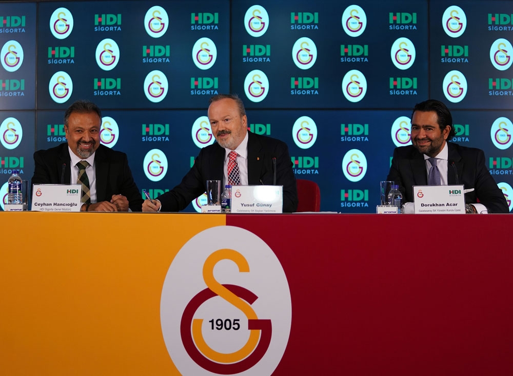 Galatasaray erkek ve kadın voleybol takımına yeni sponsor