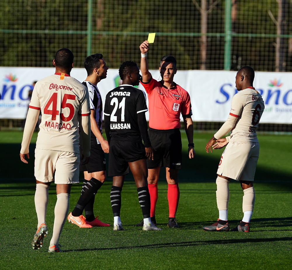 Galatasaray ilk hazırlık maçında galip geldi