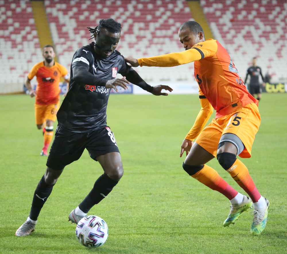 Galatasaray Sivasspor’u 2-1 mağlup etti