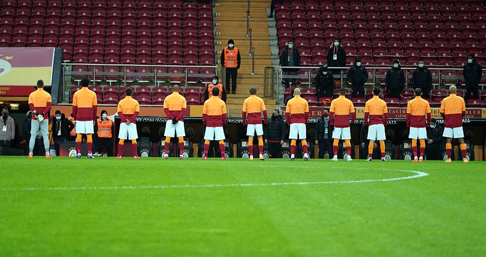 Galatasaray’da 6 değişiklik