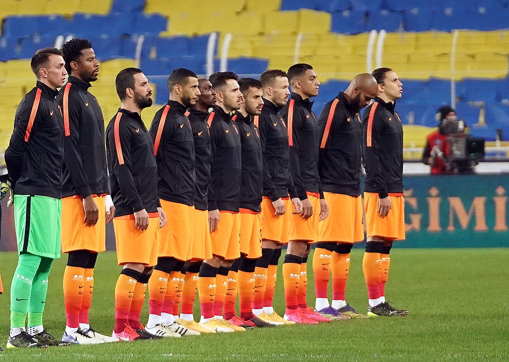 Galatasaray’da derbide 2 değişiklik