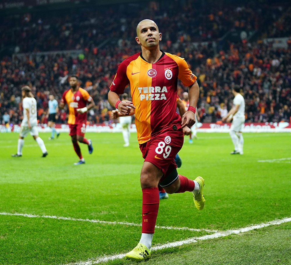 Galatasaray’da Feghouli ve Linnes kadroda yok