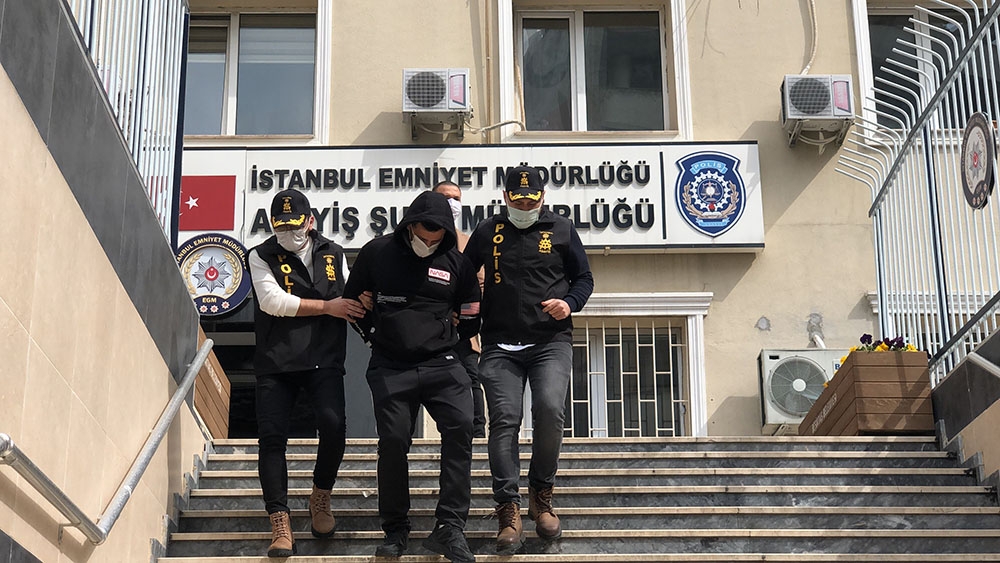 Galatasaraylı futbolcu Mostafa Mohammed’in çantasını çalan şahıs yakalandı