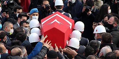 Gara şehitlerimizi son yolculuklarına uğurluyoruz