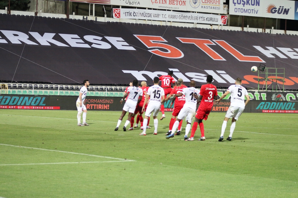 Gaziantep, deplasmanda Denizlispor’u 1-0 mağlup etti