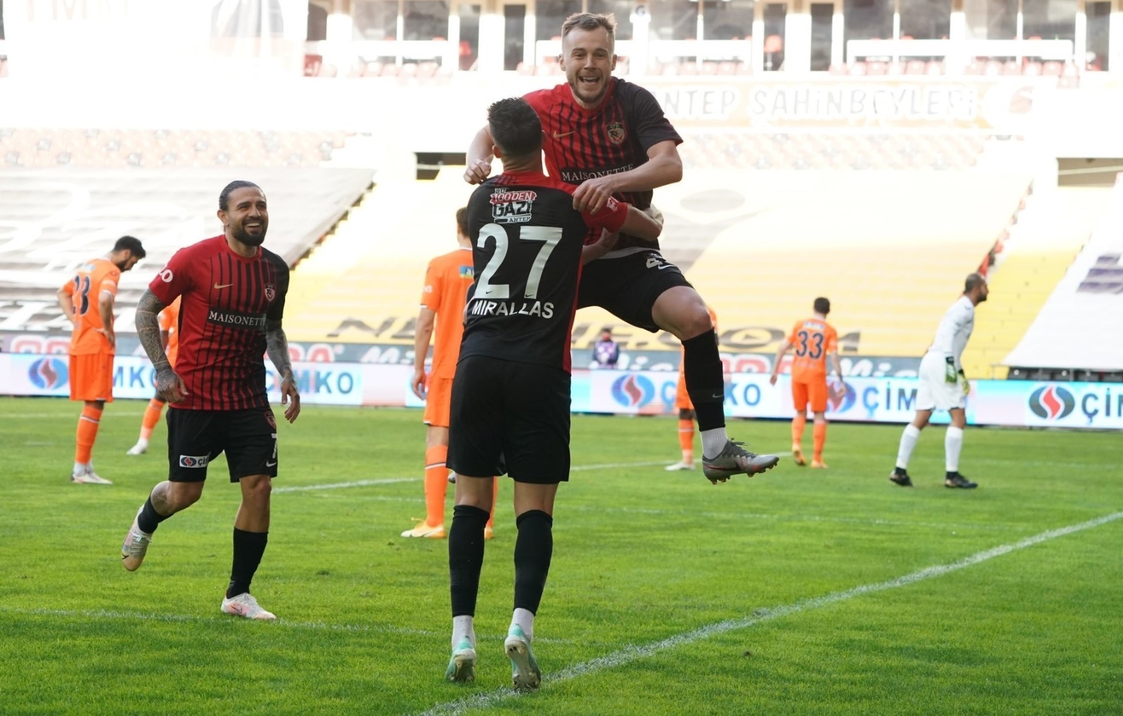 Gaziantep FK iç saha serisini sürdürmek istiyor