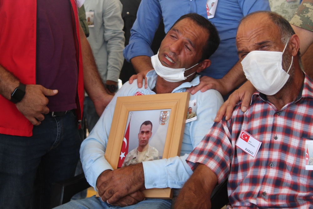 Gaziantepli şehit son yolculuğuna uğurlandı