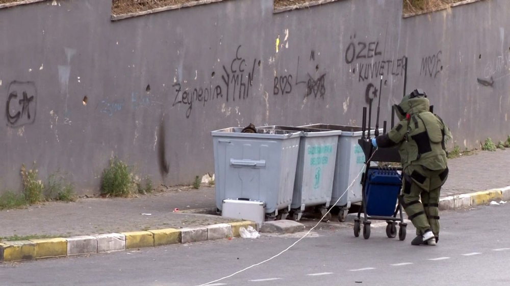 Gaziosmanpaşa’da okul önüne bırakılan şüpheli çanta paniğe neden oldu