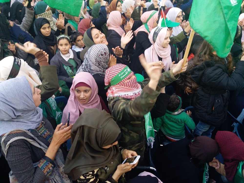 Gazzede Filistinliler Hamasın Kuruluşunun Yıldönümü Kutladı