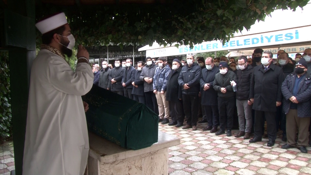 Gebze’de öldürülen avukat Ersin Arslan son yolculuğuna uğurlandı
