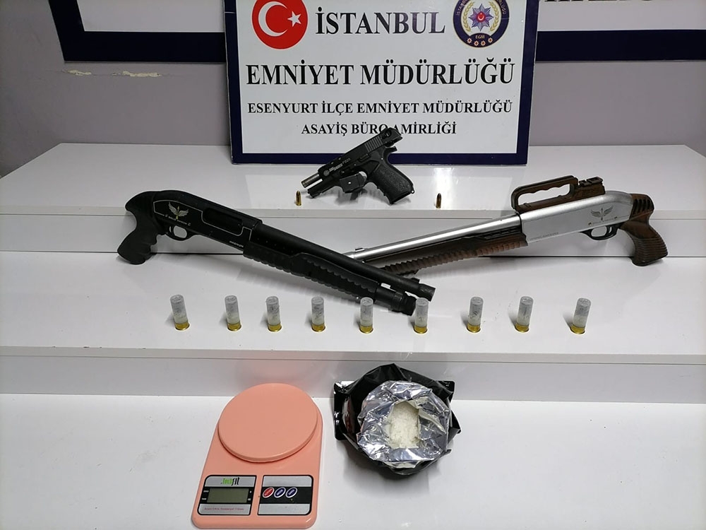 “Gel-al” uyuşturucu servisine polis baskını
