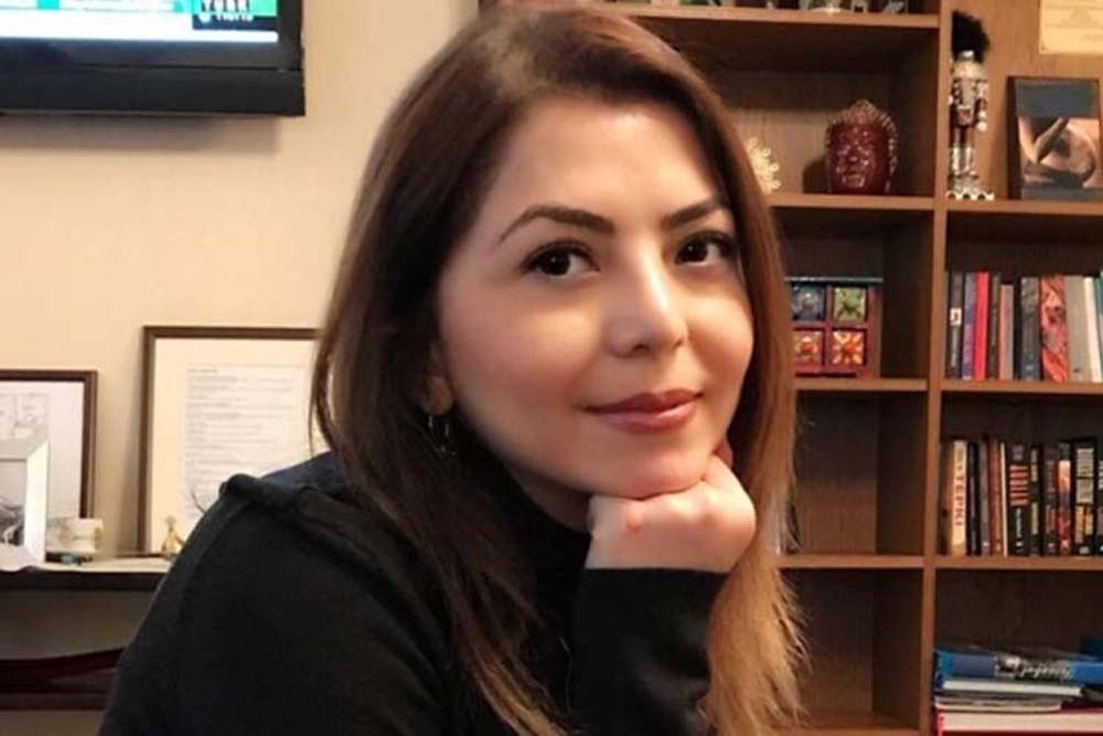 Genç kız korona virüse yenik üştü