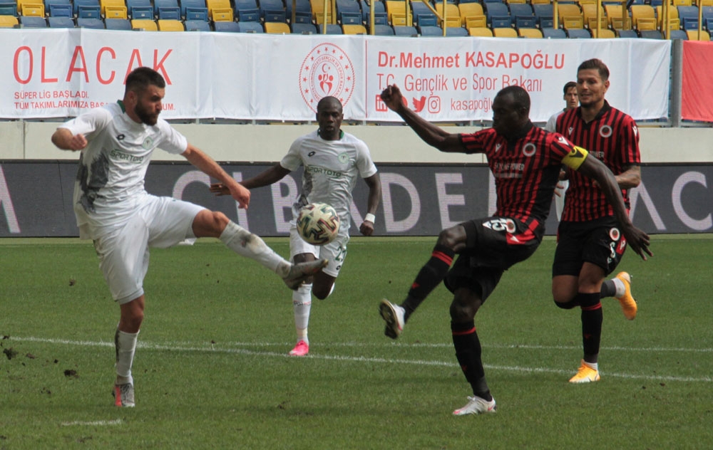 Gençlerbirliği Konyaspor karşılaşması berabere bitti