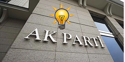 Gençlerin rotası AK Parti: Bir yılda 400 bin yeni üye