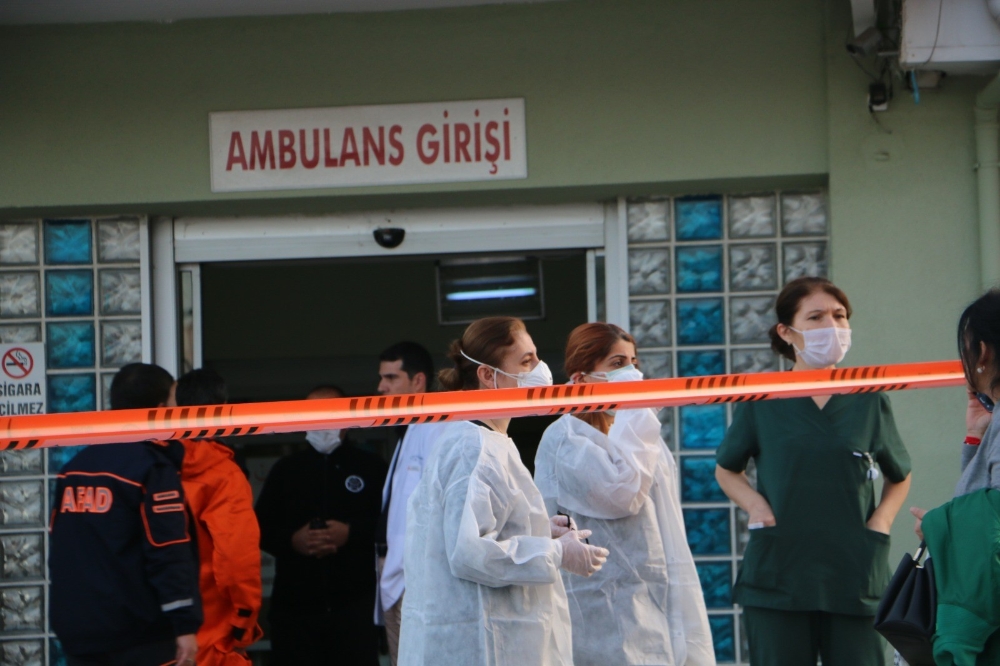 Gölbaşında Zehirlenme Vakası Paniğe Neden Oldu