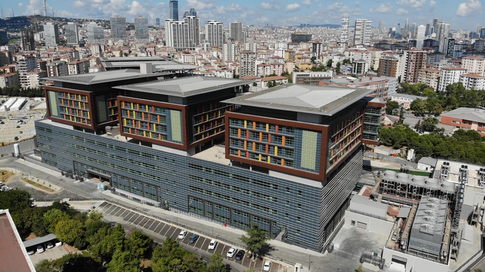 Göztepe Şehir Hastanesinin son durumu havadan görüntülendi