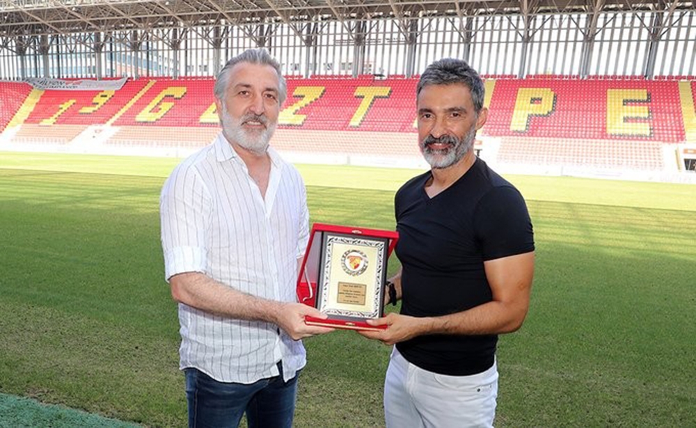 Göztepe’den antrenör Suat Arıcan’a anlamlı veda