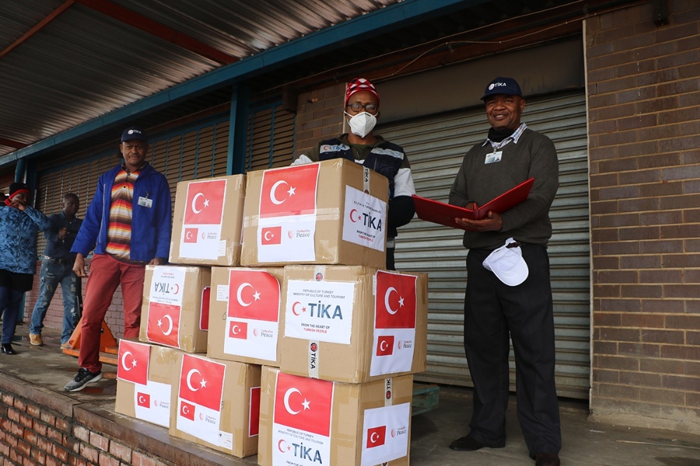 Güney Afrika Cumhuriyeti’nin Covid-19 salgını mücadelesine TİKA’dan destek