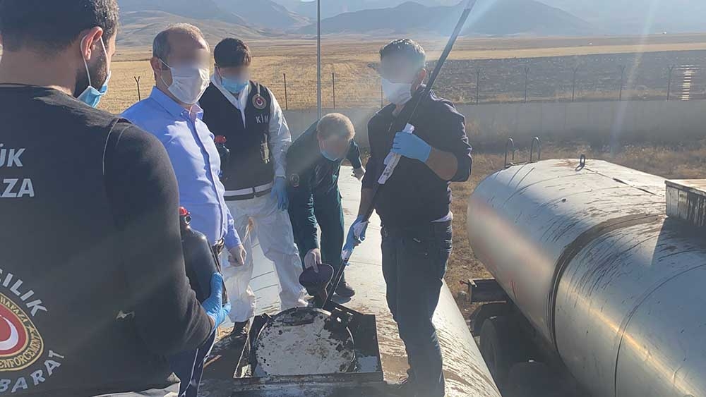 Gürbulak’ta 591 ton kaçak akaryakıt ele geçirildi