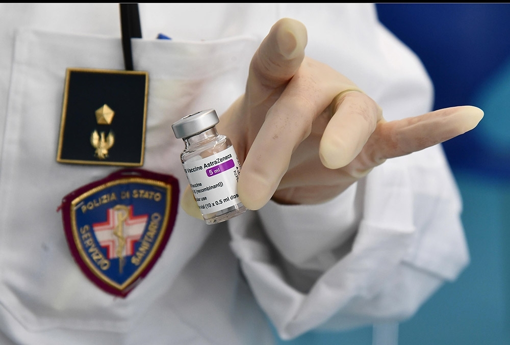 Gürcistan’da AstraZeneca aşısı uygulanan hemşire hayatını kaybetti