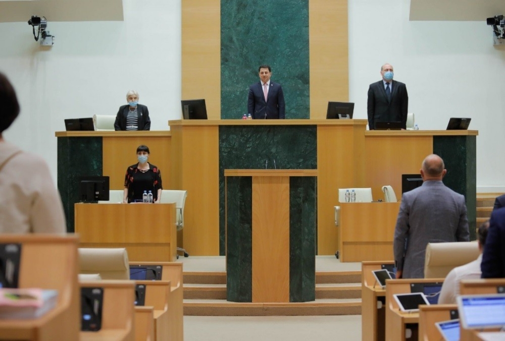 Gürcistan’da seçim sistemi değişti