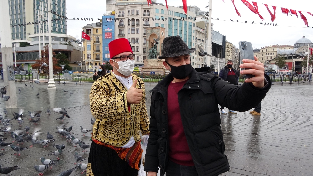 Güvercinlerin ağabeyi kısıtlama günlerinde kuşları unutmadı