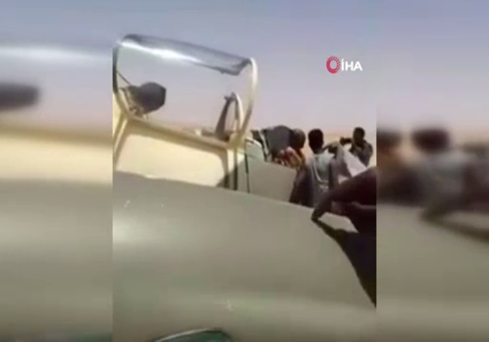 Hafter’e ait savaş uçağı Libya-Nijer sınırına acil iniş yaptı