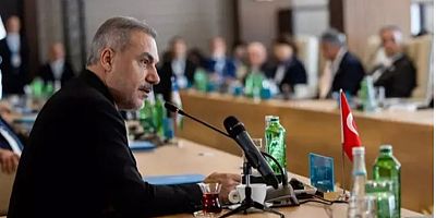 Hakan Fidan Bölgesel dengeleri şekillendiren asli bir aktör olmalıyız     