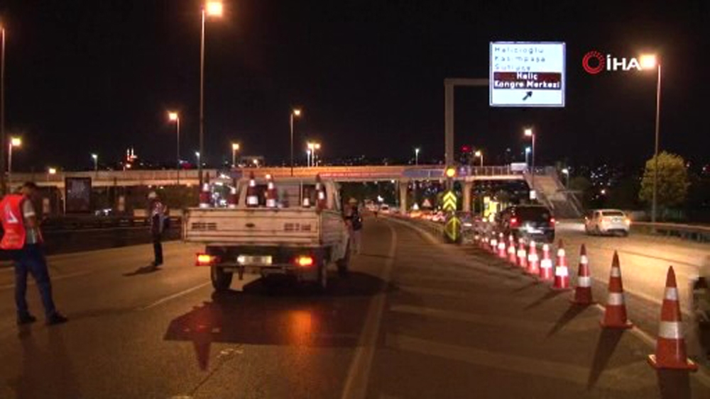 Haliç Köprüsü’ndeki tadilat işlemleri gece saatlerinde başladı