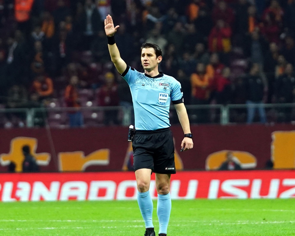 Halil Umut Meler’in ilk derbisi