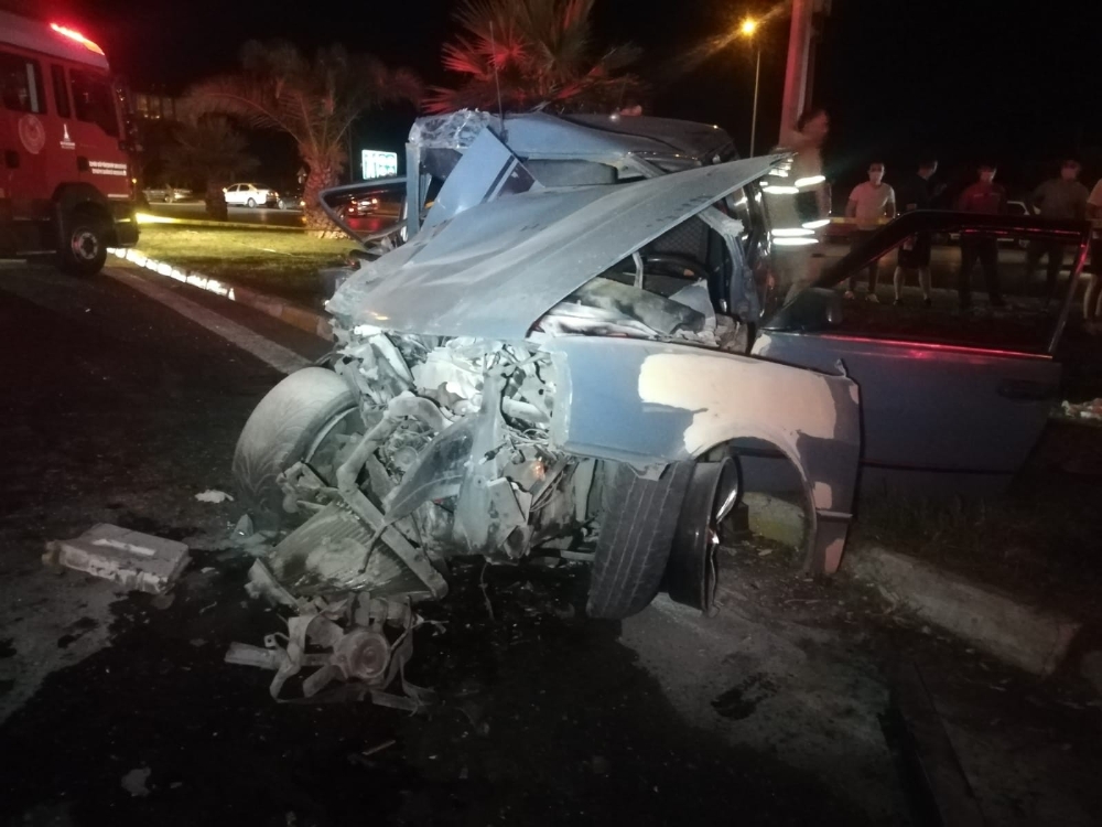 Hamile kadın hayatını kaybetti,  2’si çocuk 5 kişi de yaralandı