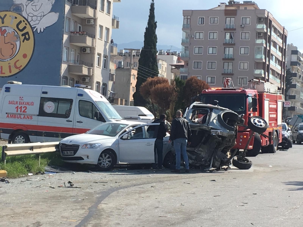 Hatay’da feci kaza kamerada: 5 ölü, 15 yaralı