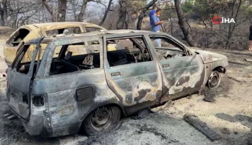 Hatay’daki yangından geriye kalan görüntüler yürek burktu