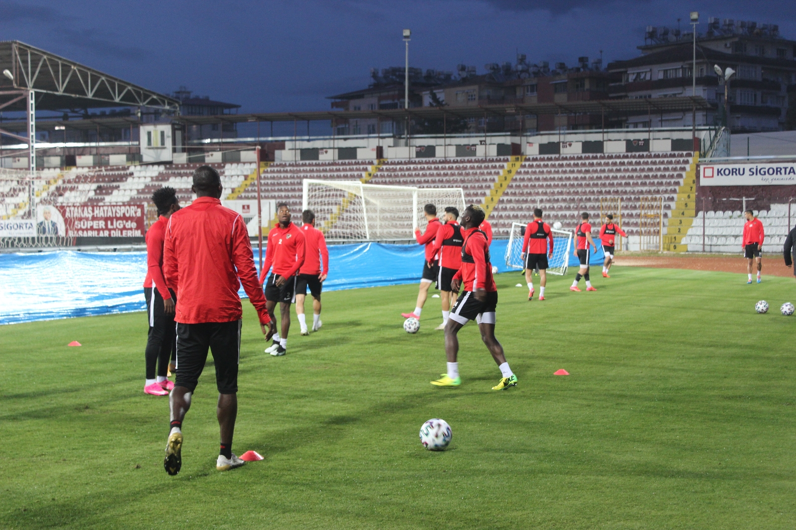 Hatayspor, Fatih Karagümrük’ün konuğu oluyor