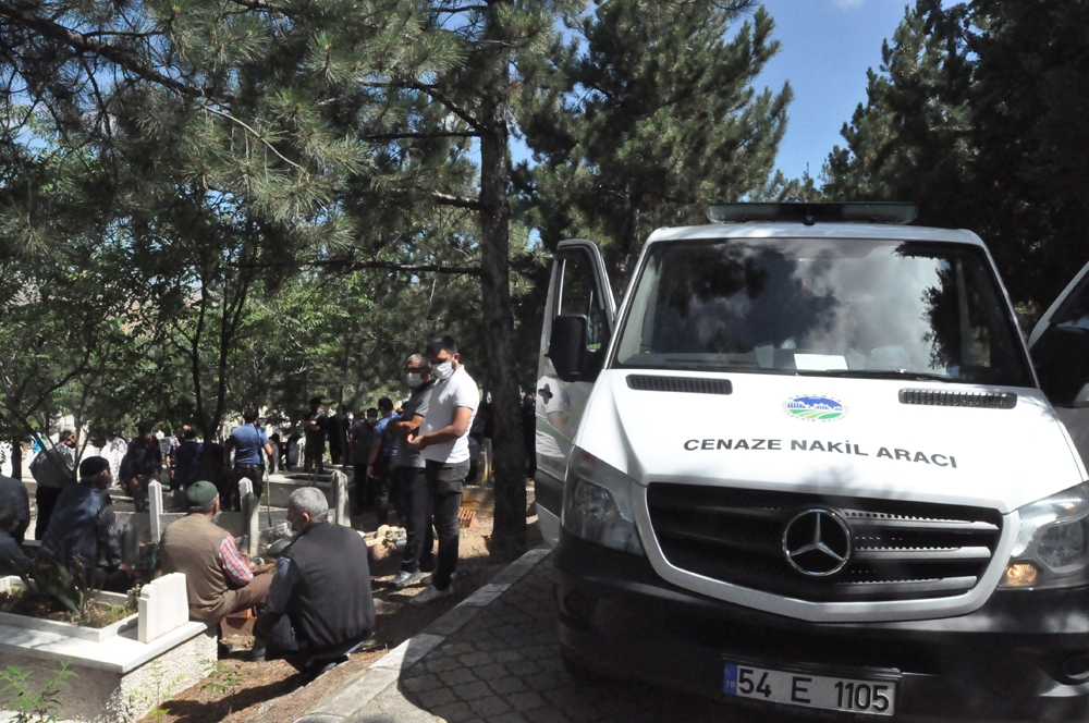 Havai fişek fabrikasındaki patlamada hayatını kaybeden Kor’un cenazesi defnedildi