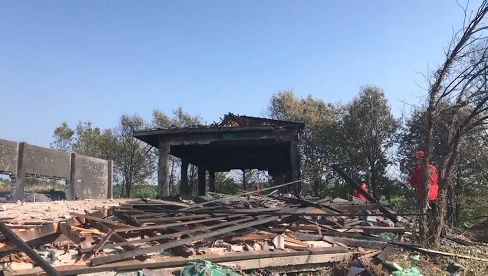 Havai fişek fabrikasından geriye beton bloklar kaldı