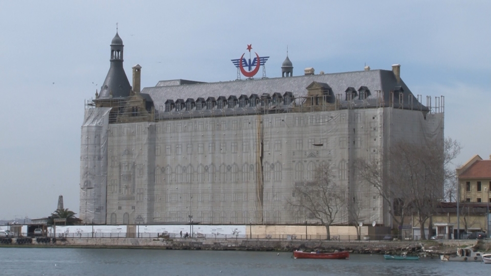 Haydarpaşa Garı’nda korkutan atölye yangını
